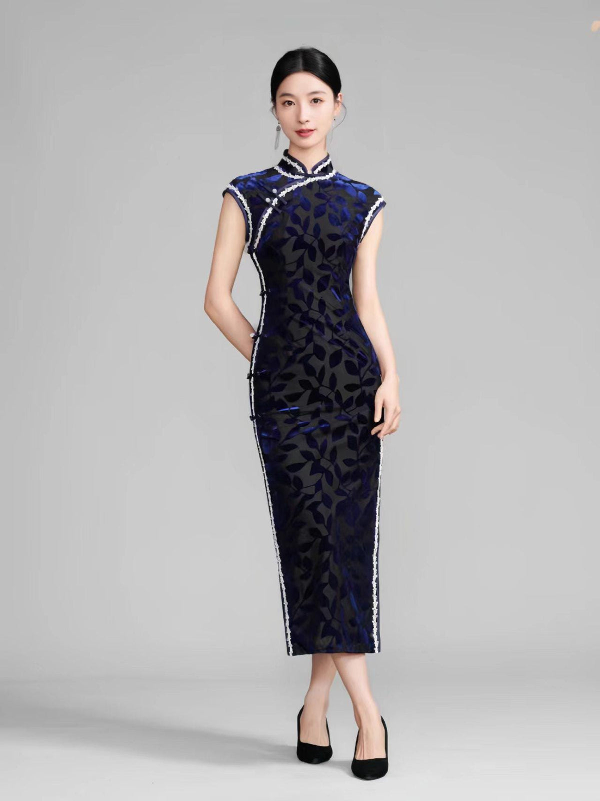 Women's Elegant Velvet Qipao Cheongsam Dress – Maxi