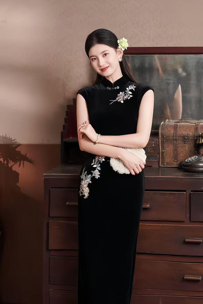 Women's Black Vintage Velvet Qipao Cheongsam Dress – additional product view