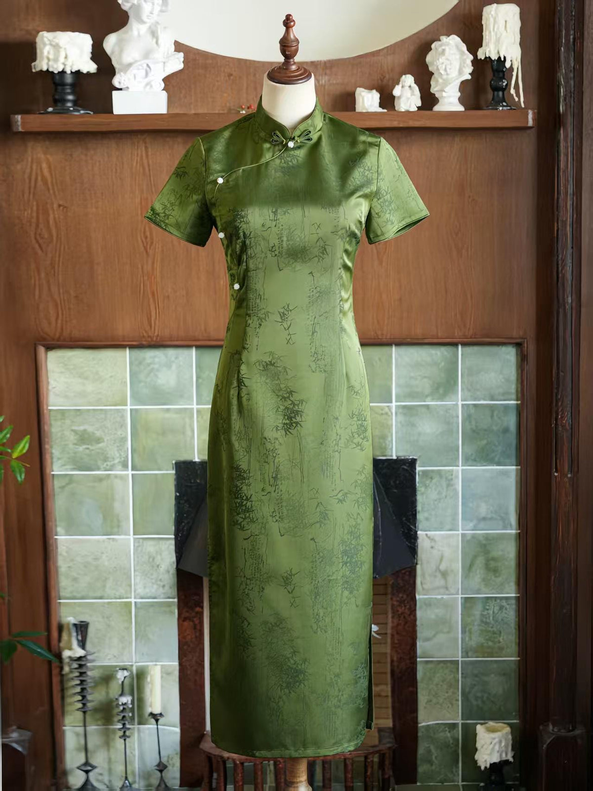 Women's Green Jacquard Qipao Cheongsam Dress – Fitted – additional product view