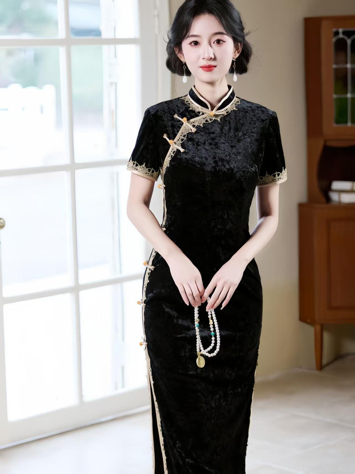 Women's Black Elegant Velvet Qipao Cheongsam Dress – Printed Fitted – additional product view
