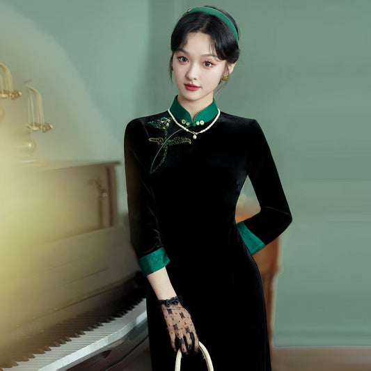 Women's Black Vintage Velvet Qipao Cheongsam Dress – Maxi Mandarin Collar
