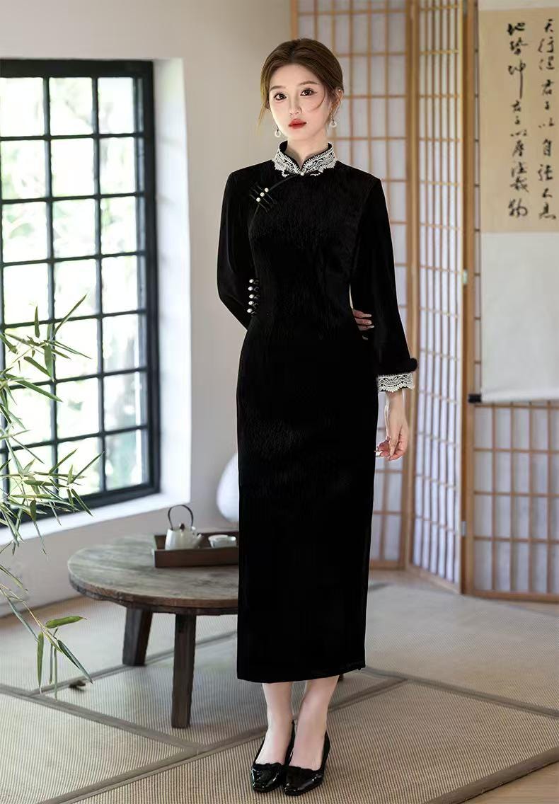 Women's Black Elegant Velvet Qipao Cheongsam Dress – Long Sleeve – additional product view