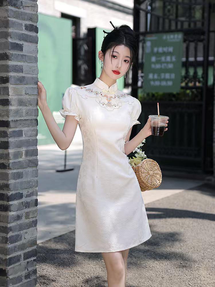 Women's Black Embroidered Qipao Cheongsam Dress – Jacquard – additional product view