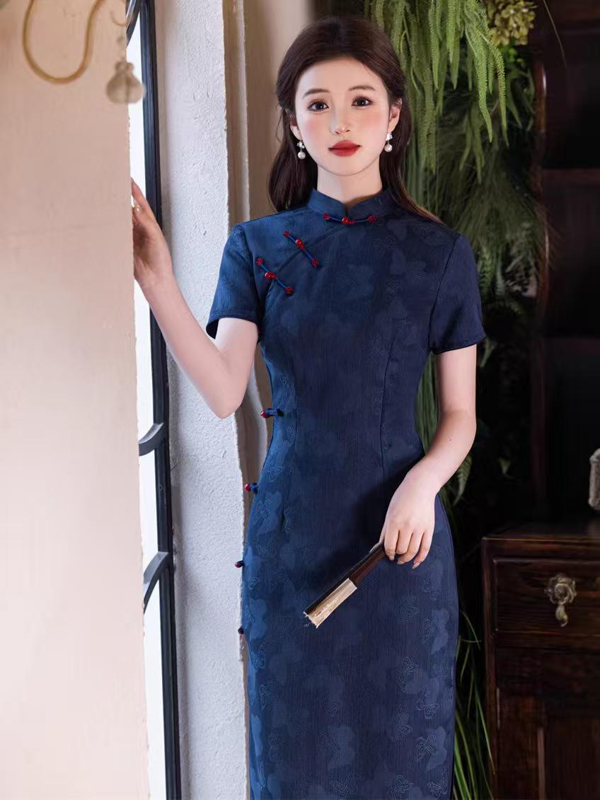 Women's Blue Elegant Qipao Cheongsam Dress – Long Fitted – additional product view