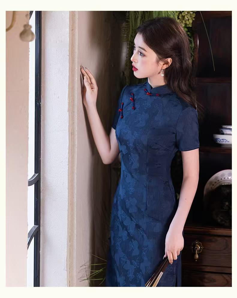 Women's Blue Elegant Qipao Cheongsam Dress – Long Fitted – additional product view