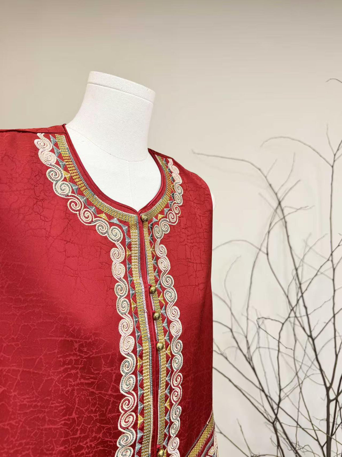 Embroidered Vintage Chinese Style Vest – additional product view