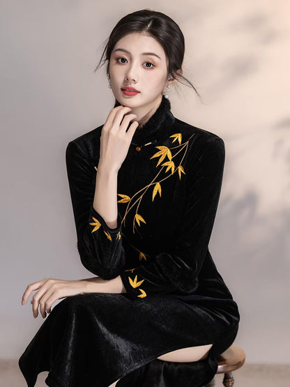 Women's Vintage Qipao Cheongsam Dress – Velvet Embroidered – additional product view