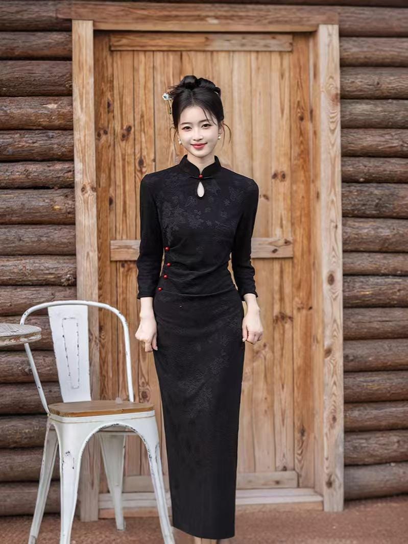 Women's Black Vintage Qipao Cheongsam Dress – Winter – additional product view