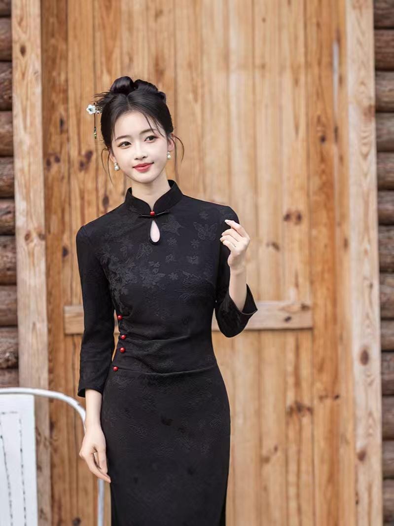 Women's Black Vintage Qipao Cheongsam Dress – Winter – additional product view