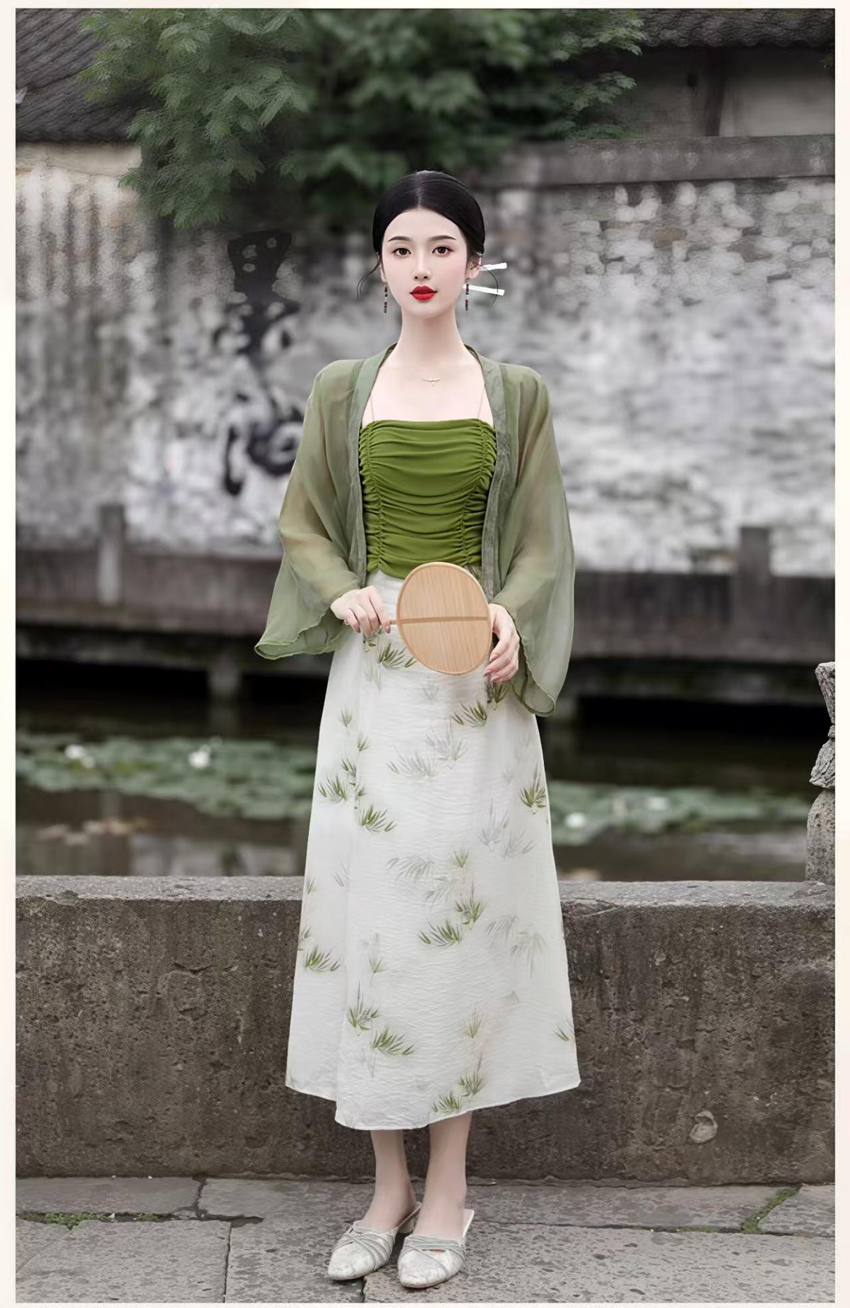 Women's Elegant Modern Chinese Two-Piece Set – additional product view