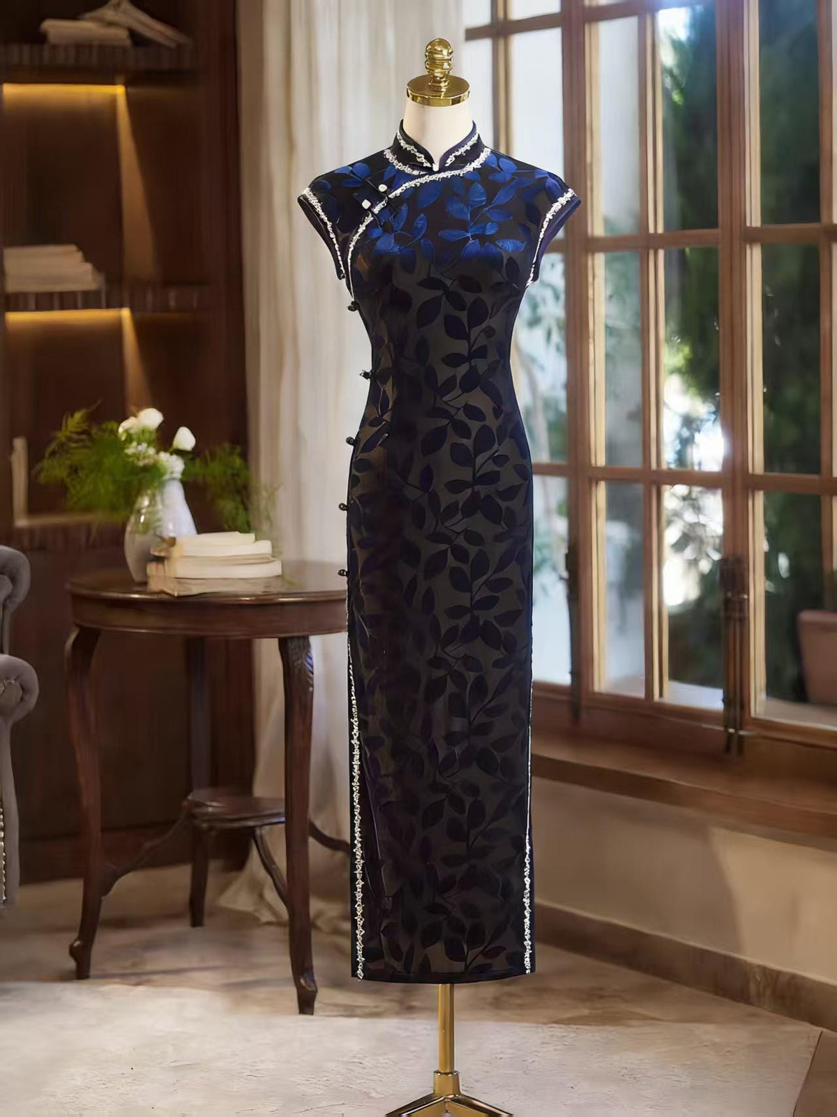 Women's Elegant Velvet Qipao Cheongsam Dress – Maxi – additional product view