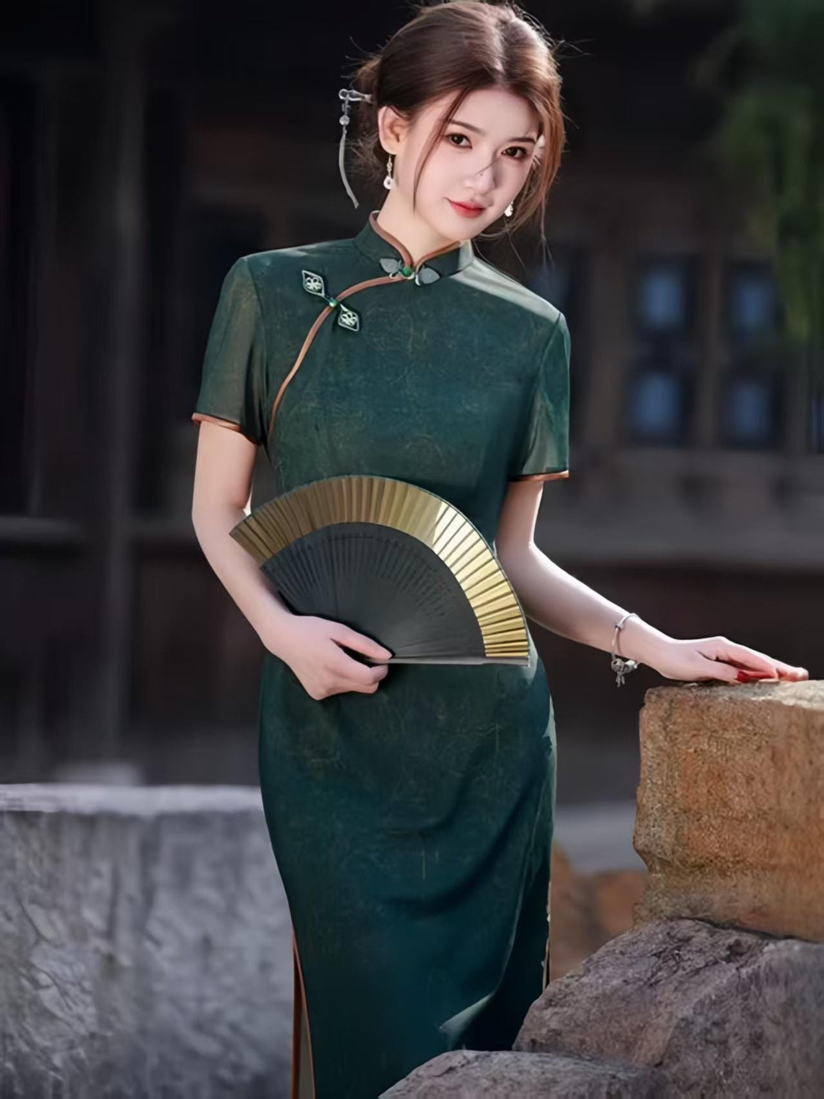 Women's Green Elegant Qipao Cheongsam Dress – Maxi Fitted – additional product view