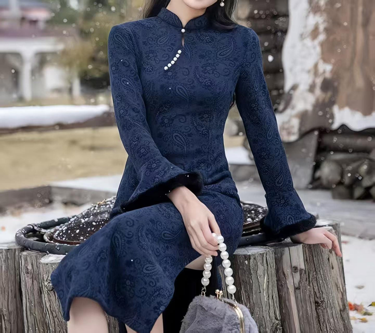 Women's Blue Vintage Velvet Qipao Cheongsam Dress – Fitted – additional product view
