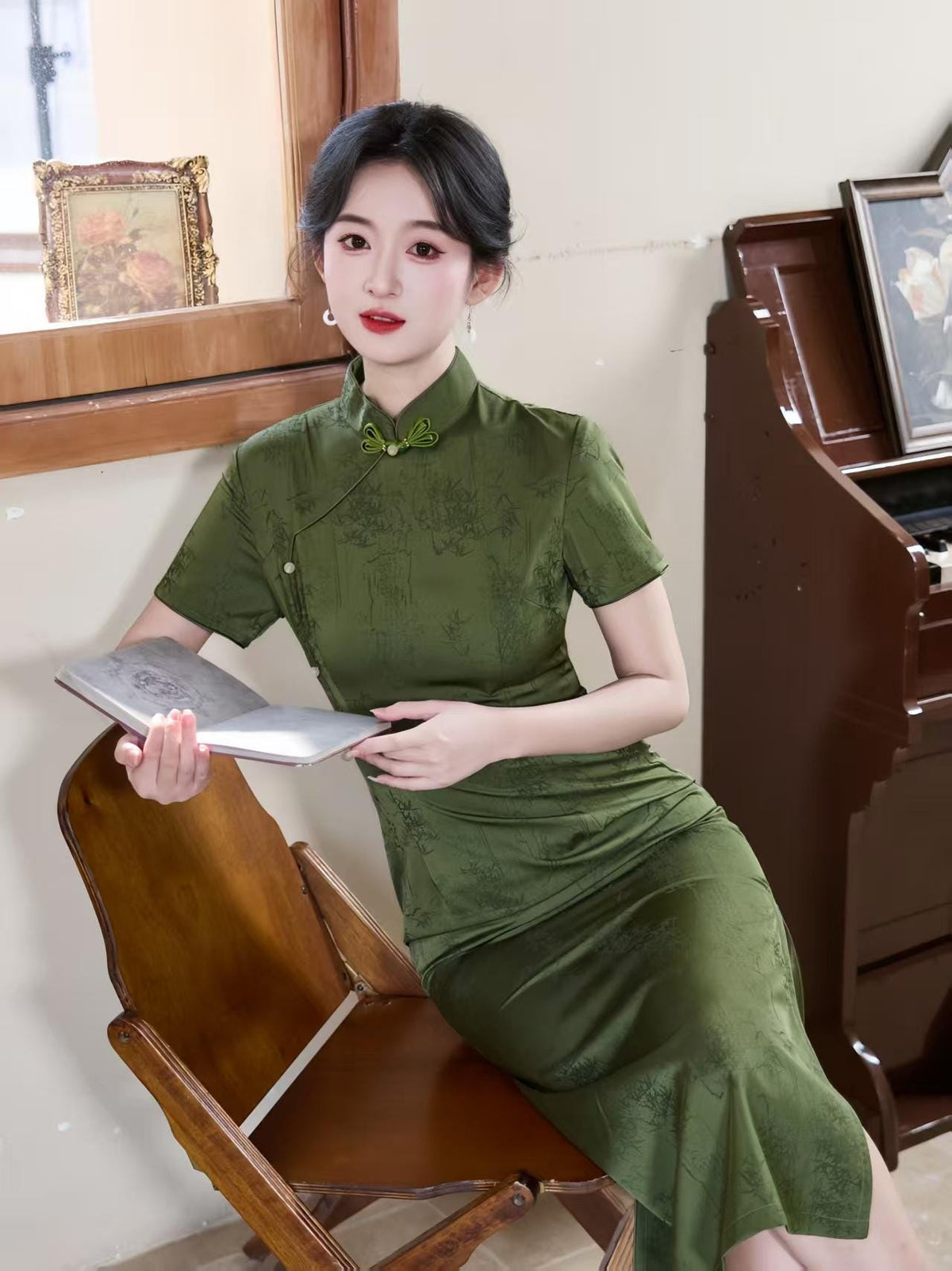Women's Green Jacquard Qipao Cheongsam Dress – Fitted – additional product view