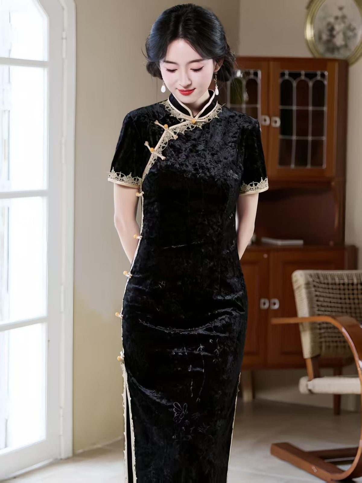 Women's Black Elegant Velvet Qipao Cheongsam Dress – Printed Fitted – additional product view
