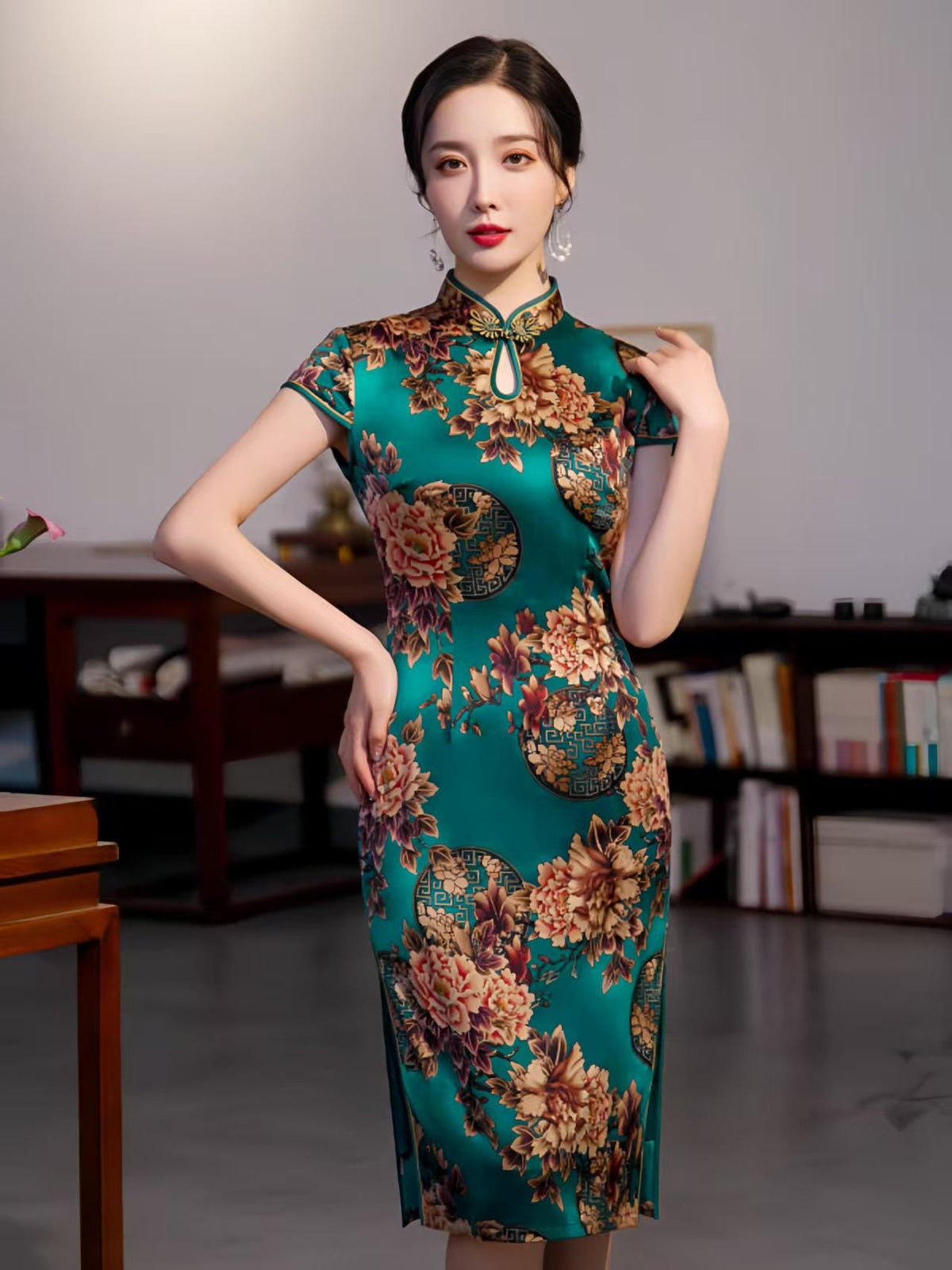 Women's Green Floral Qipao Cheongsam Dress