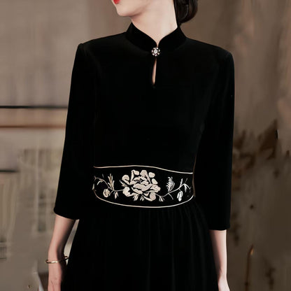 Women's Black Vintage Velvet Qipao Cheongsam Dress – additional product view