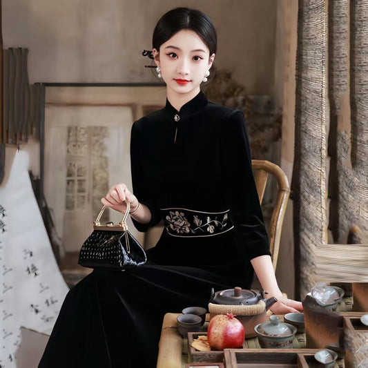 Women's Black Vintage Velvet Qipao Cheongsam Dress