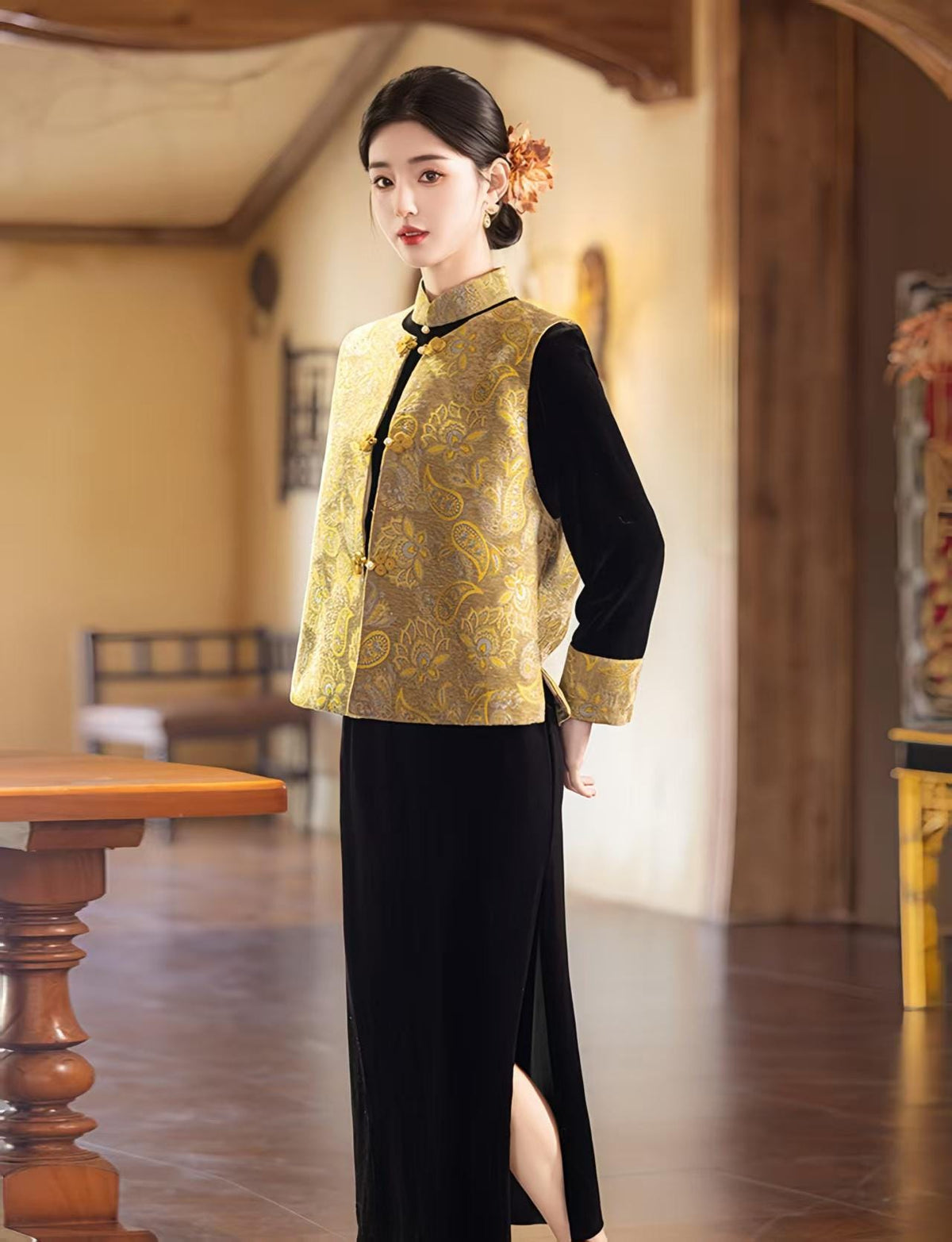 Women's Black Elegant Velvet Modern Chinese Two-Piece Set – additional product view