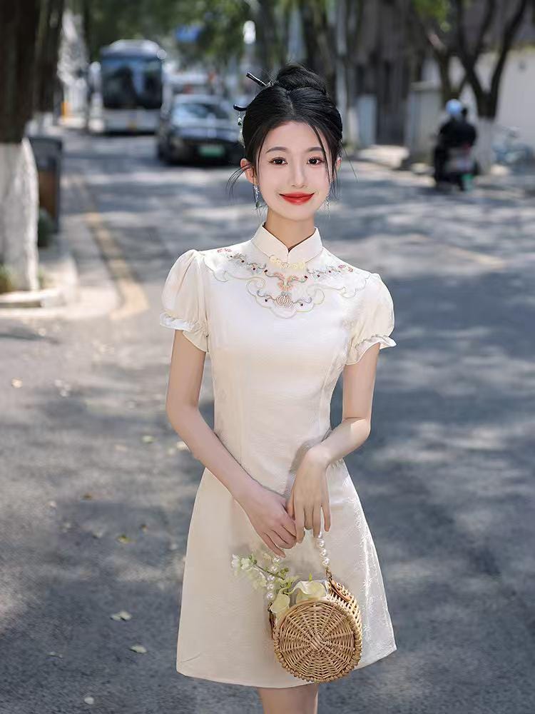 Women's Black Embroidered Qipao Cheongsam Dress – Jacquard – additional product view