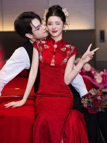 Women's Red Embroidered Qipao Cheongsam Dress