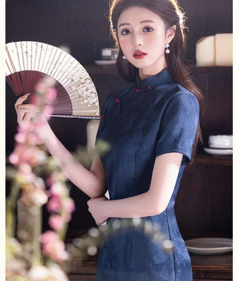 Women's Blue Elegant Qipao Cheongsam Dress – Long Fitted – additional product view