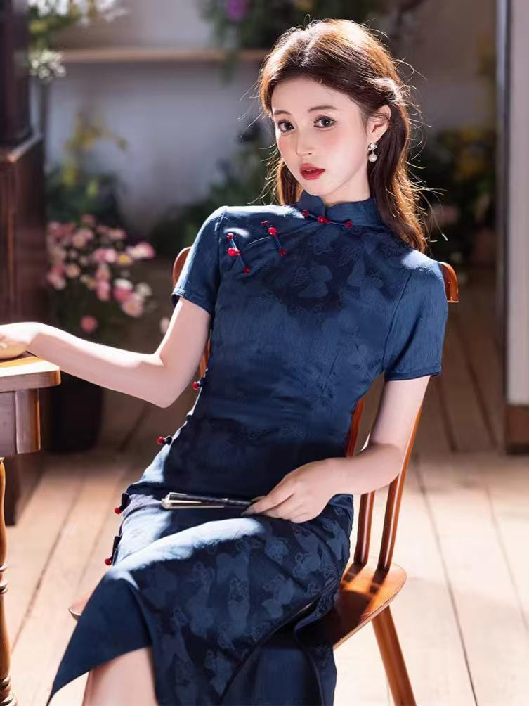 Women's Blue Elegant Qipao Cheongsam Dress – Long Fitted