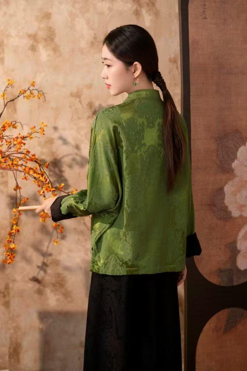 Women's Green Vintage Chinese Tang Jacket – additional product view