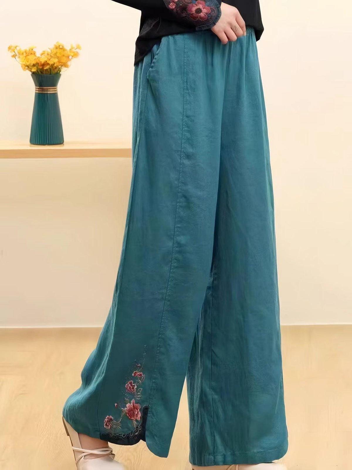 Embroidered Vintage Linen Chinese Style Wide-Leg Pants – additional product view