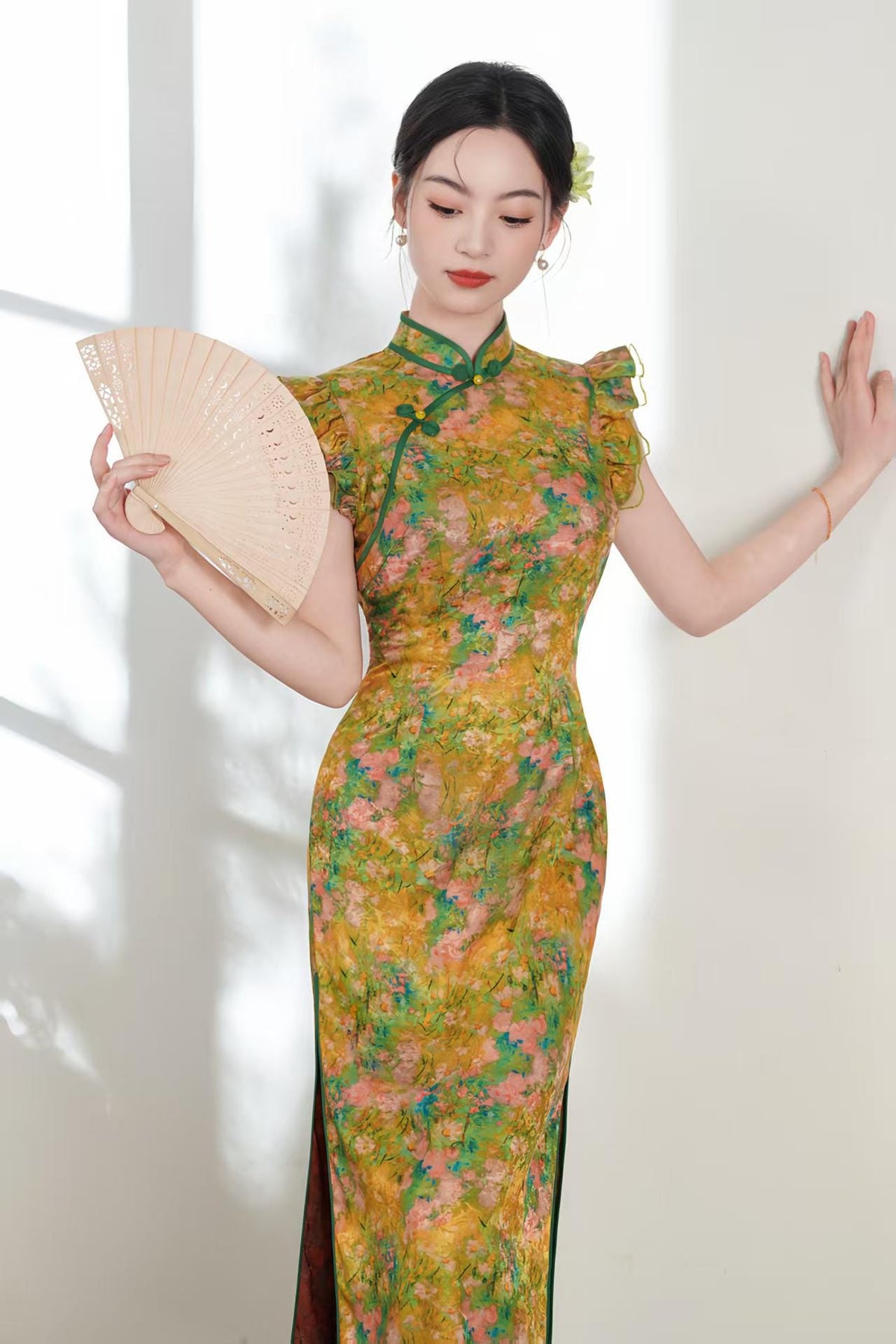 Women's Green Floral Satin Qipao Cheongsam Dress – Fitted – additional product view