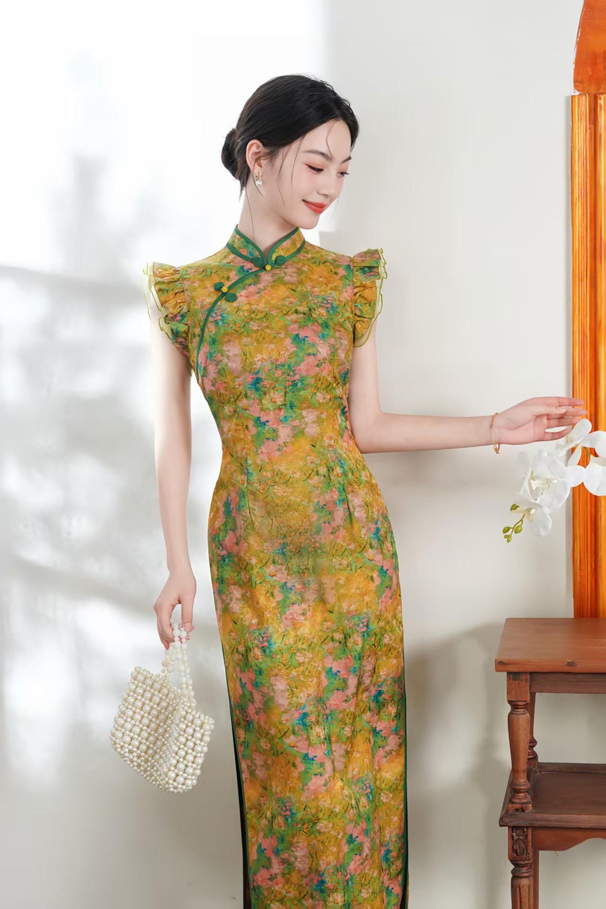 Women's Green Floral Satin Qipao Cheongsam Dress – Fitted – additional product view