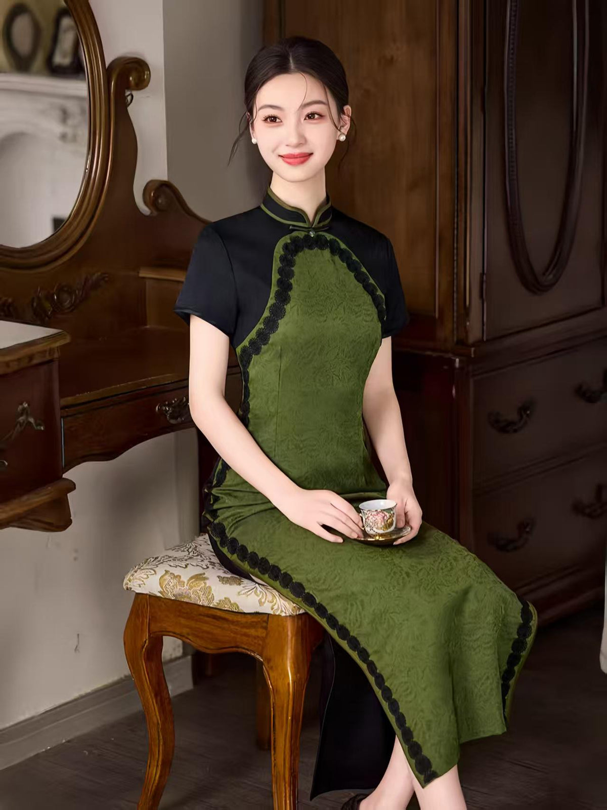 Women's Green Elegant Qipao Cheongsam Dress – Midi Fitted – additional product view