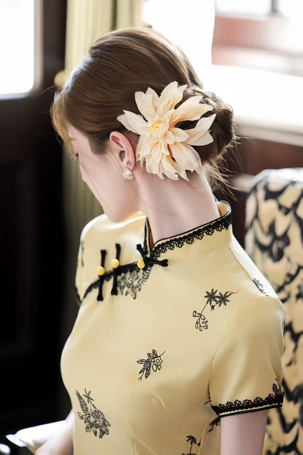 Women's Embroidered Qipao Cheongsam Dress – Linen Fitted – additional product view