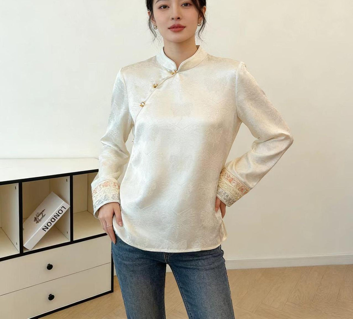 Women's Embroidered Satin Chinese Style Blouse