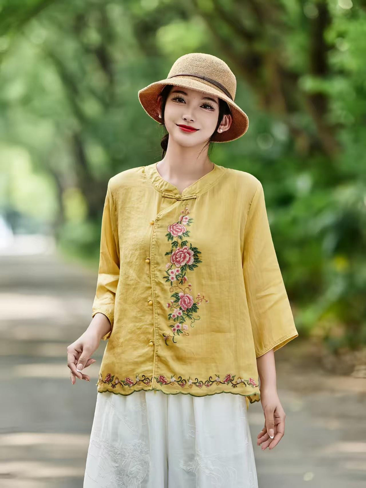 Women's Floral Chinese Style Blouse – Linen – additional product view