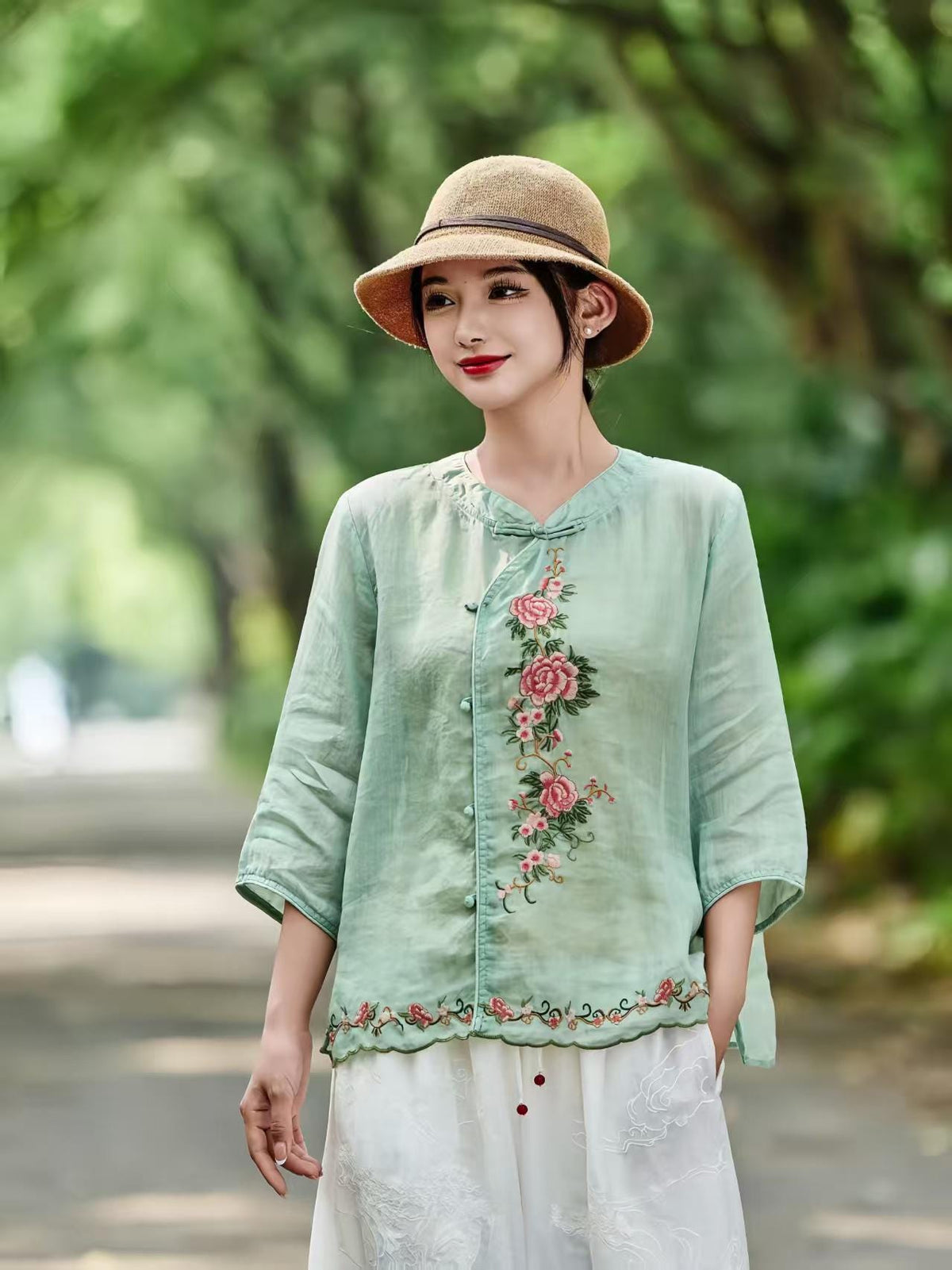Women's Floral Chinese Style Blouse – Linen – additional product view