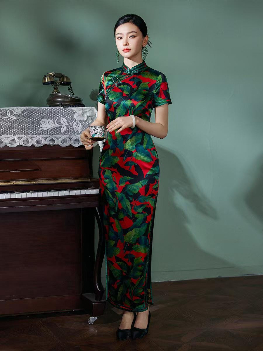 Women's Green Elegant Silk Qipao Cheongsam Dress – additional product view
