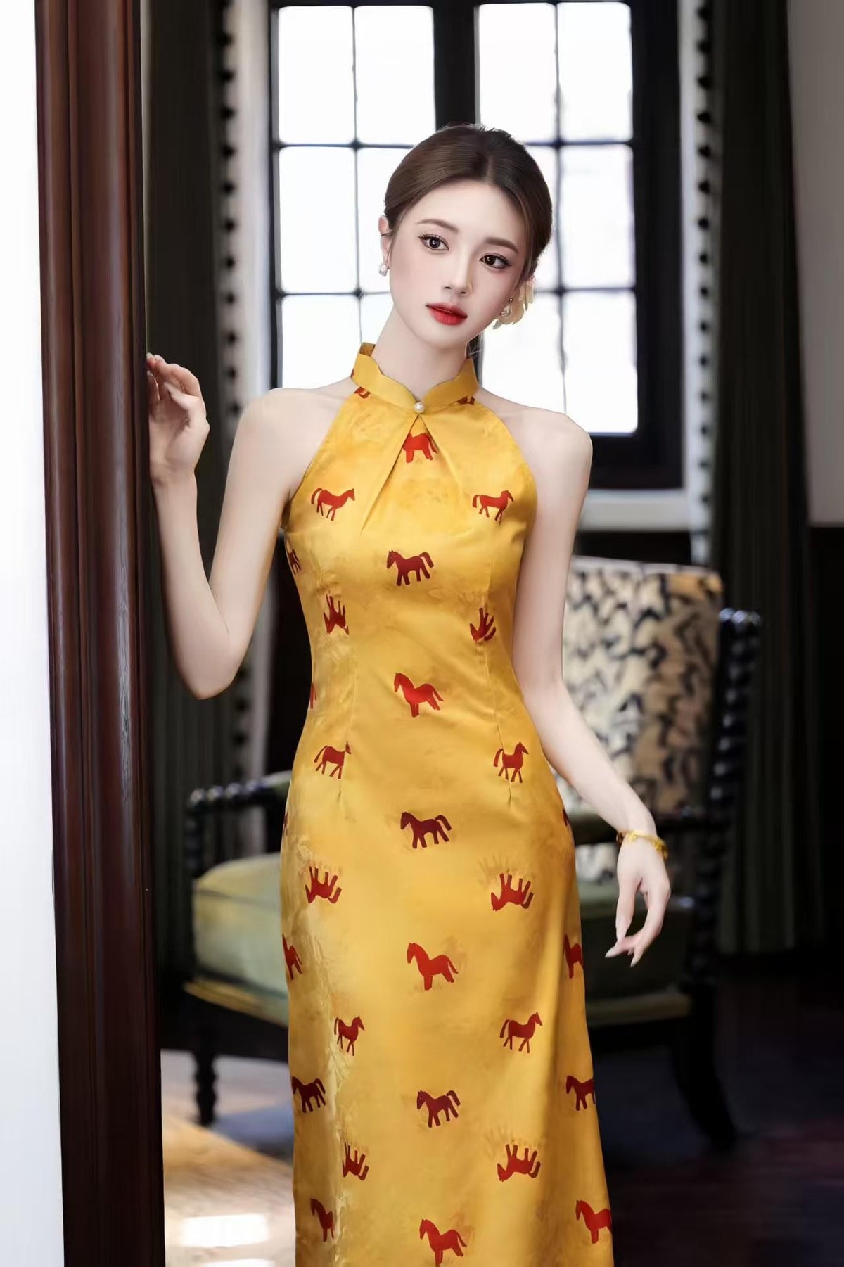 Women's Gold Vintage Qipao Cheongsam Dress – Jacquard Printed Fitted