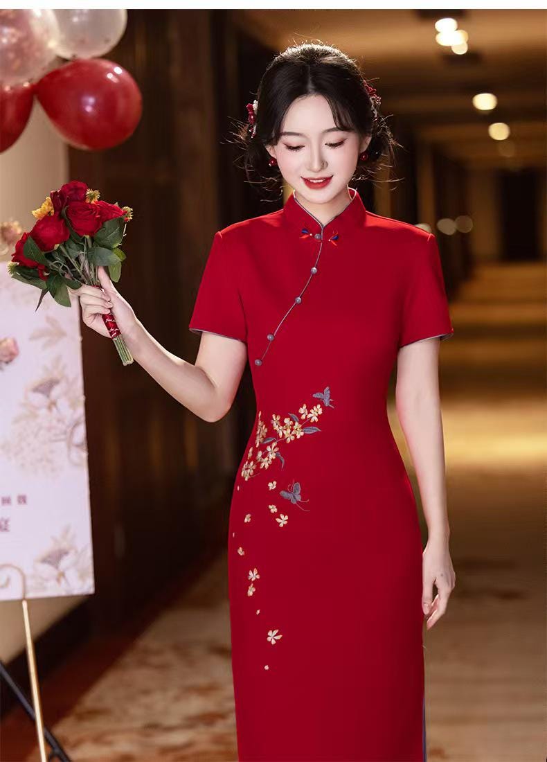 Women's Red Embroidered Qipao Cheongsam Dress – Fitted – additional product view
