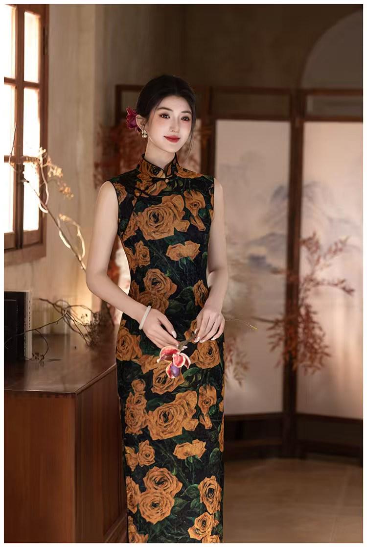 Women's Black Vintage Velvet Qipao Cheongsam Dress – additional product view