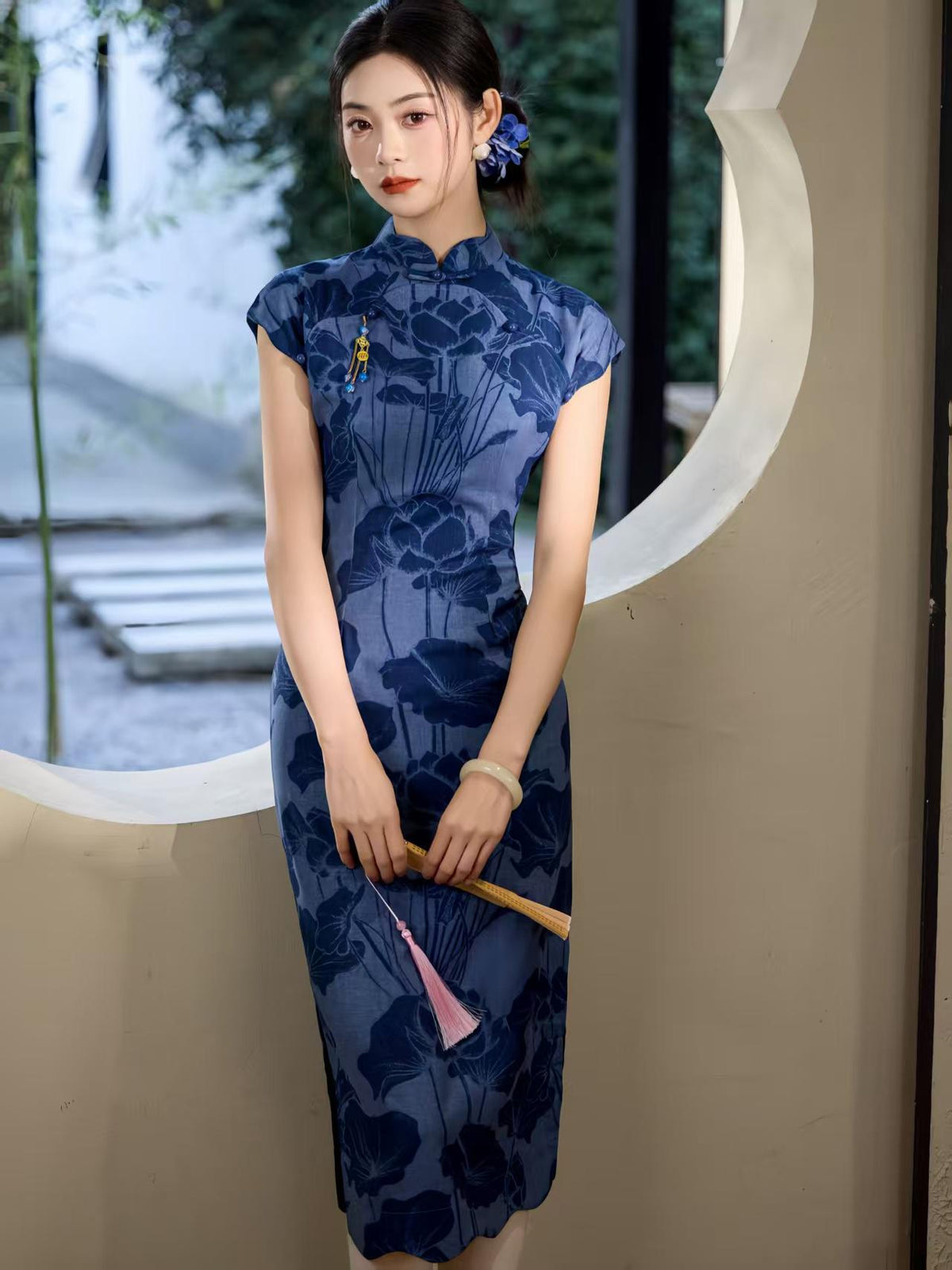 Women's Blue Floral Qipao Cheongsam Dress – Midi Fitted – additional product view