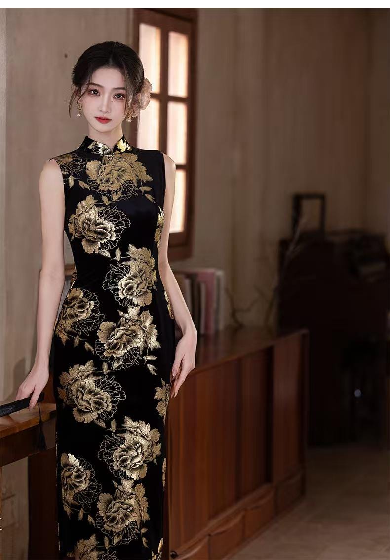 Women's Black Floral Velvet Qipao Cheongsam Dress – Midi – additional product view