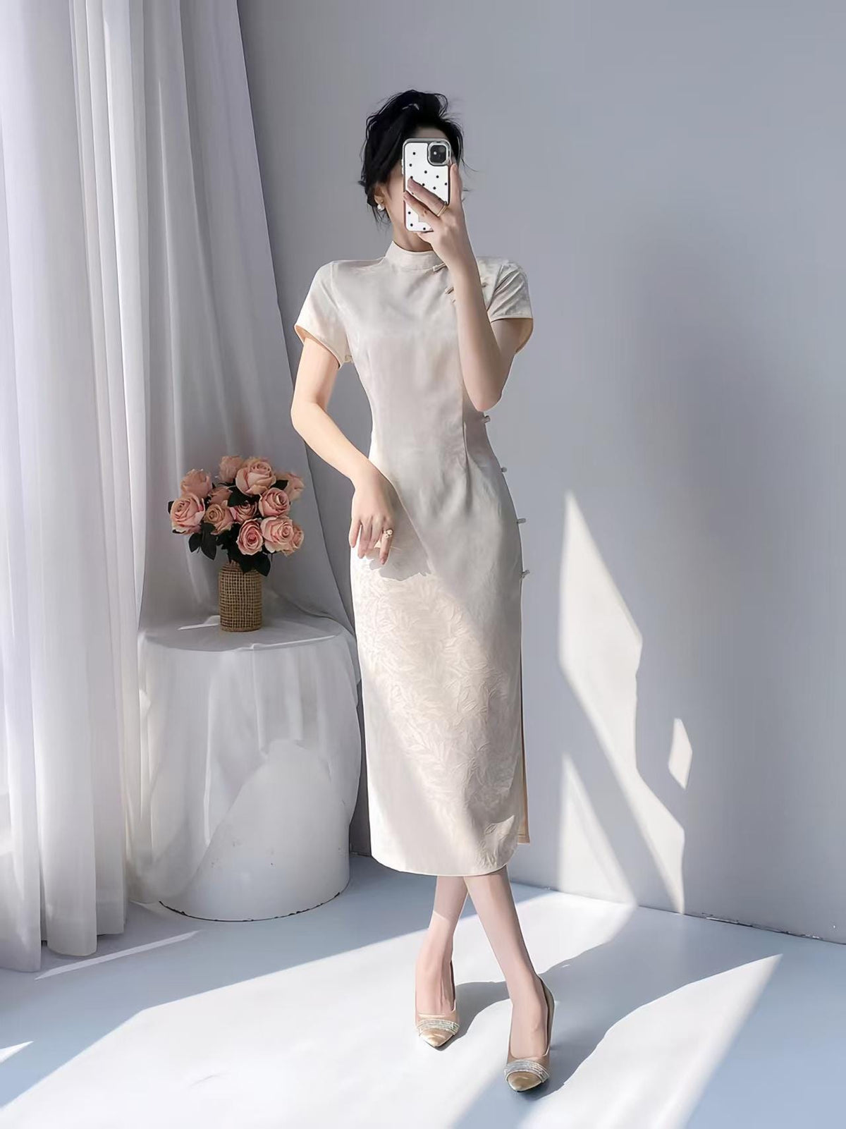 Women's Vintage Qipao Cheongsam Dress – Ivory High Slit Maxi Fitted – additional product view