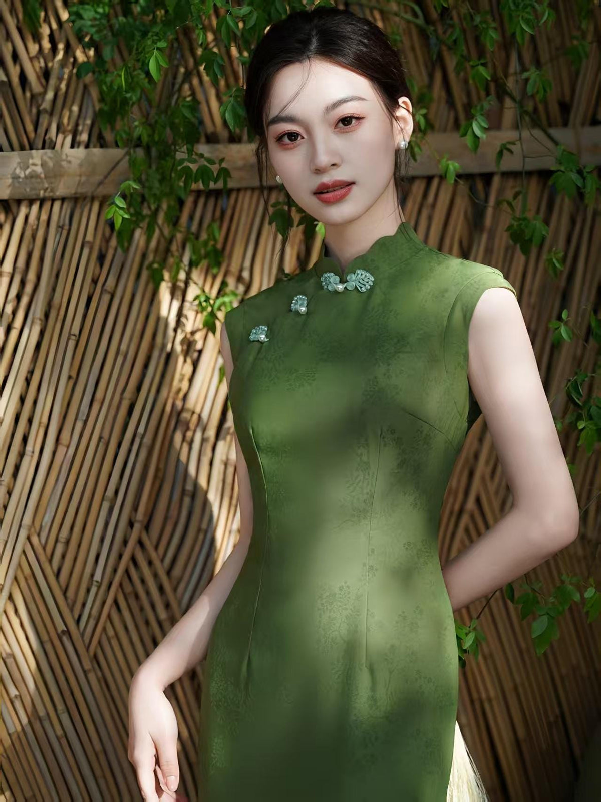Women's Green Elegant Qipao Cheongsam Dress – Jacquard Maxi Fitted – additional product view