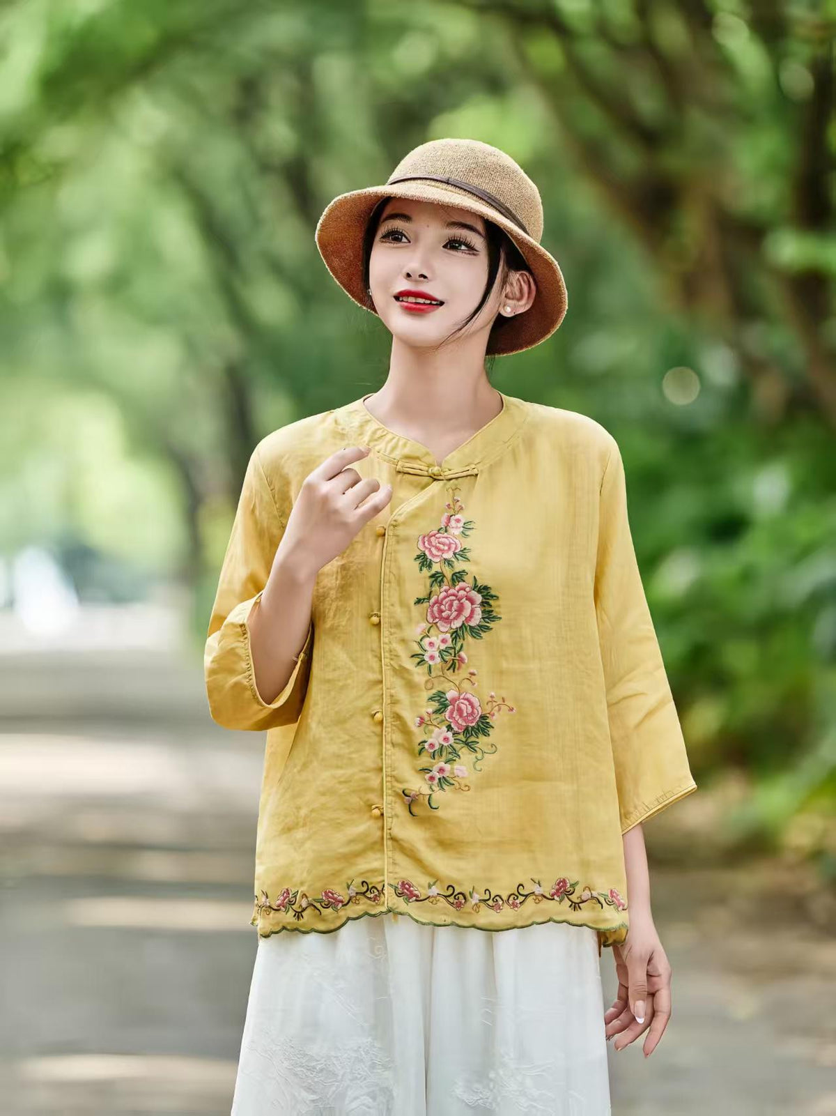Women's Floral Chinese Style Blouse – Linen – additional product view