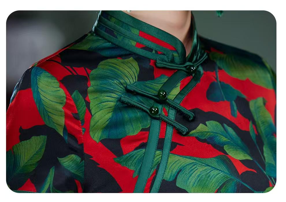 Women's Green Elegant Silk Qipao Cheongsam Dress – additional product view