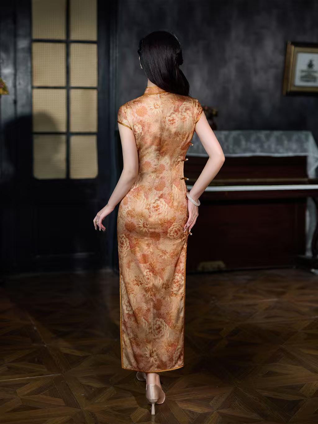 Women's Gold Vintage Silk Qipao Cheongsam Dress – Fitted – additional product view