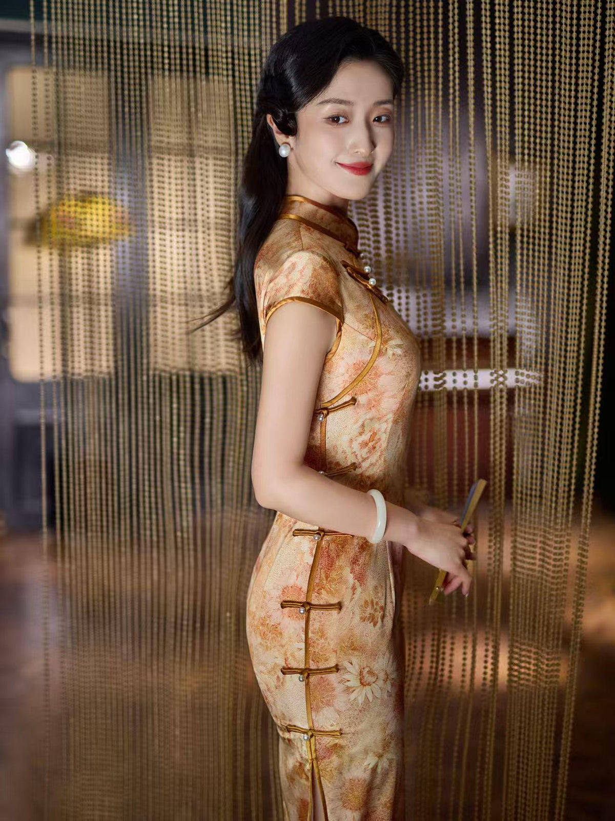 Women's Gold Vintage Silk Qipao Cheongsam Dress – Fitted – additional product view