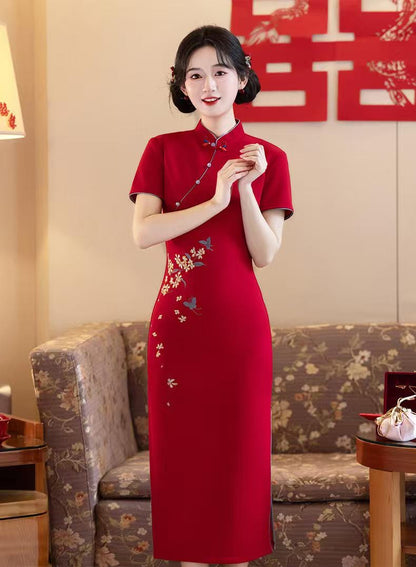Women's Red Embroidered Qipao Cheongsam Dress – Fitted – additional product view