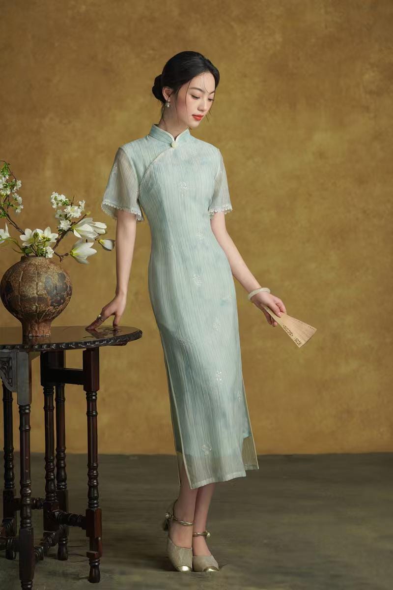 Women's Green Vintage Qipao Cheongsam Dress – Side Slit Fitted – additional product view